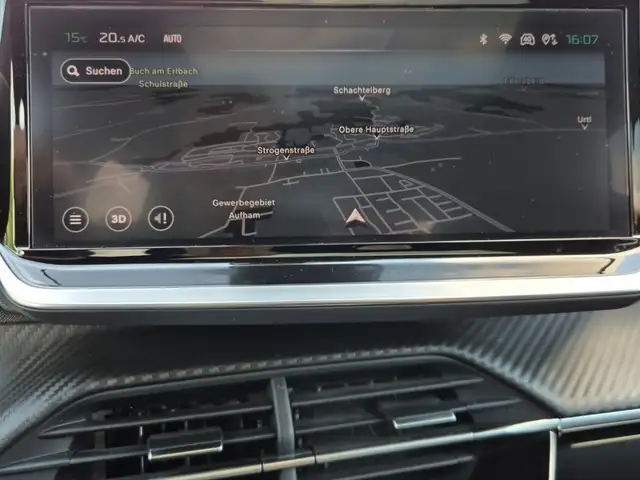 Peugeot 2008 view 18