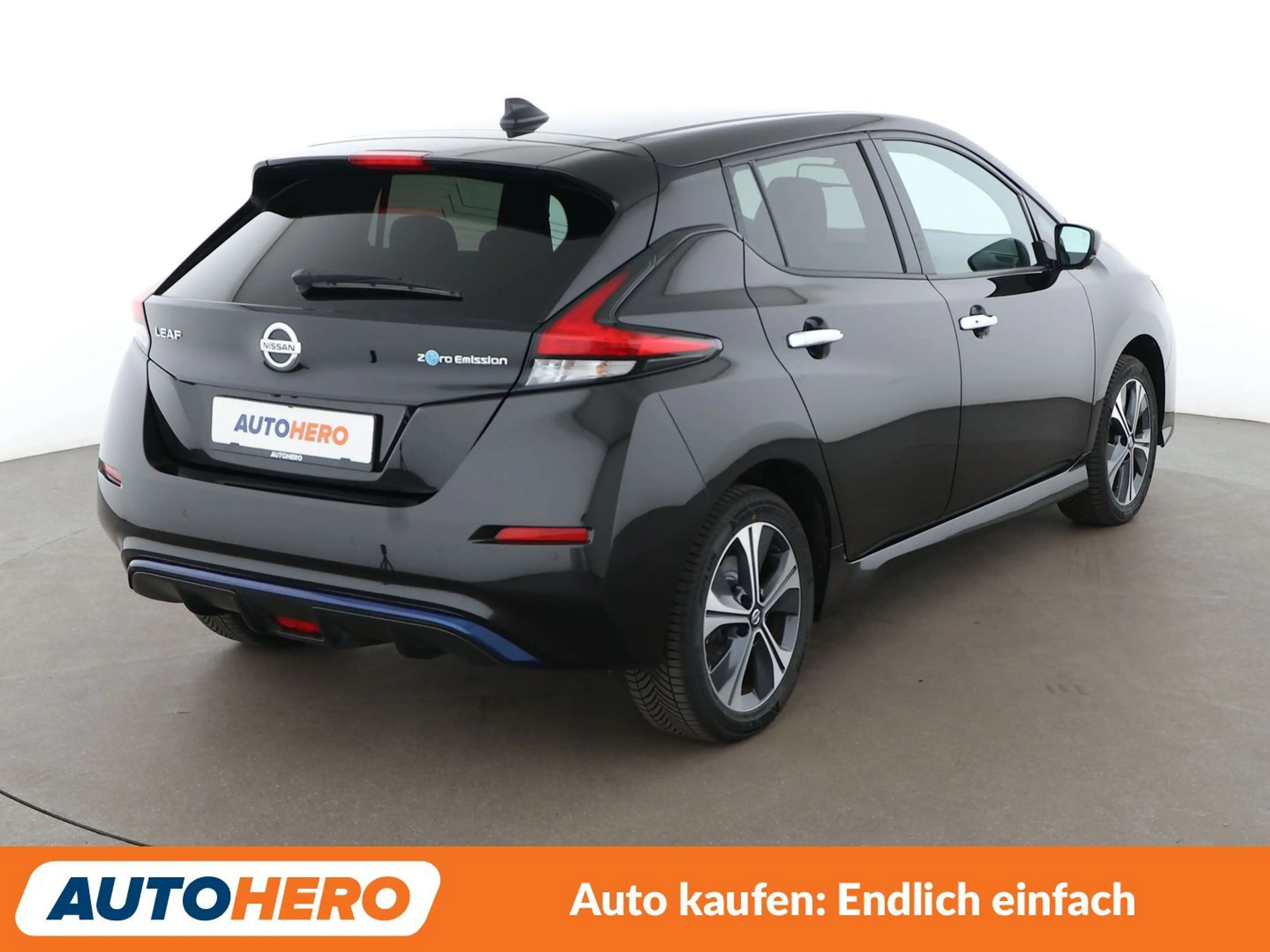 Nissan Leaf electric drive 160 kW e+ N-Connecta Aut.*NAVI* — photo 6
