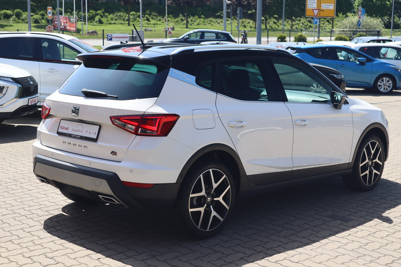 SEAT Arona 1.0 TSI FR LED Navi ACC PDC Sitzheizung — photo 6