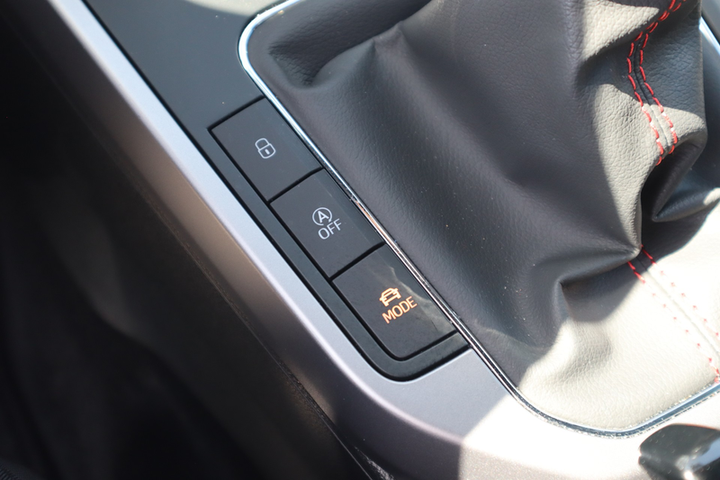 SEAT Arona 1.0 TSI FR LED Navi ACC PDC Sitzheizung — photo 27
