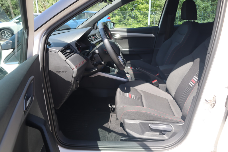 SEAT Arona 1.0 TSI FR LED Navi ACC PDC Sitzheizung — photo 23