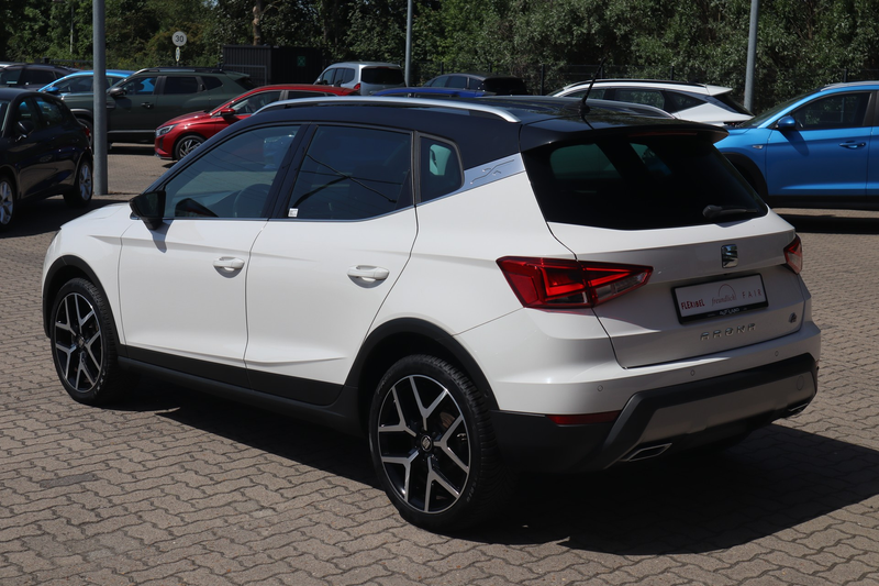 SEAT Arona 1.0 TSI FR LED Navi ACC PDC Sitzheizung — photo 4