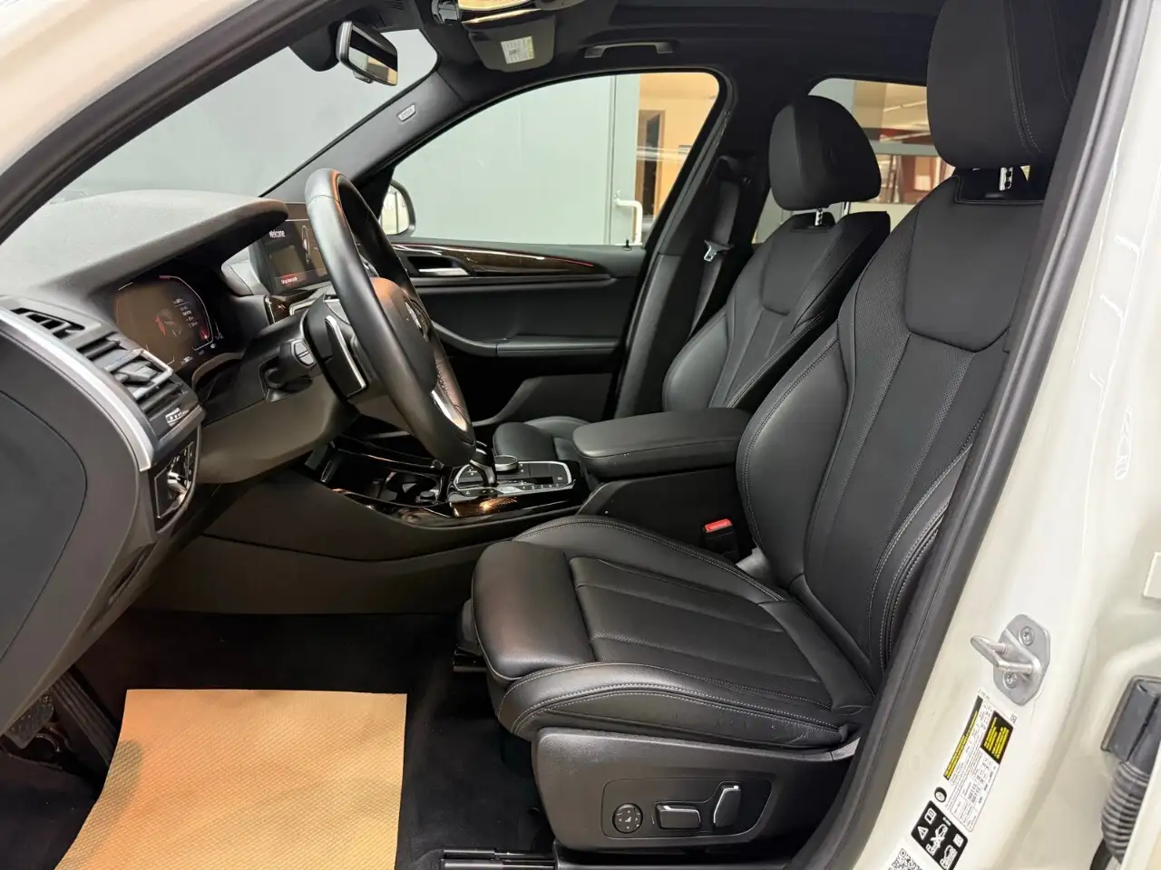 BMW X3 снимка BMW X3