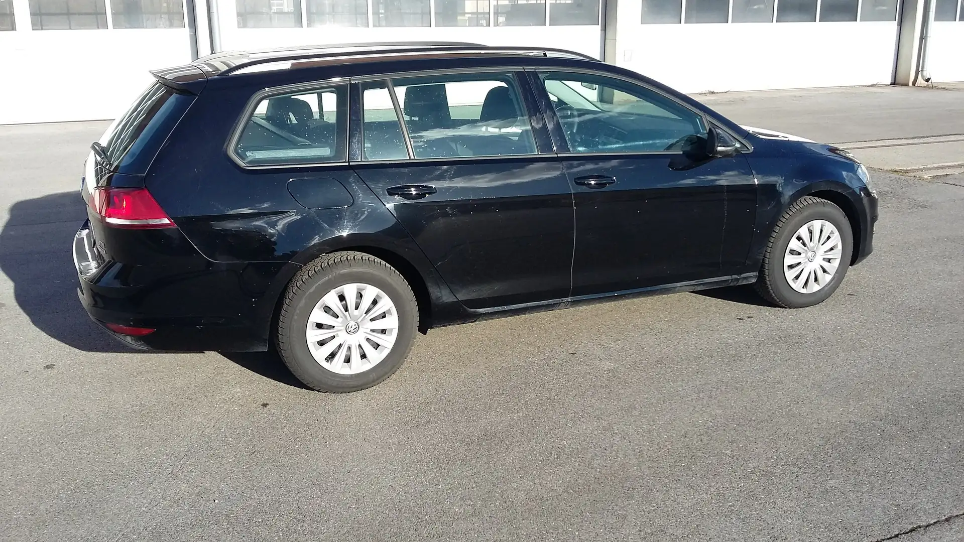 Volkswagen Golf Variant Golf Variant Lounge BMT 1,6 TDI Lounge Schwarz - 2