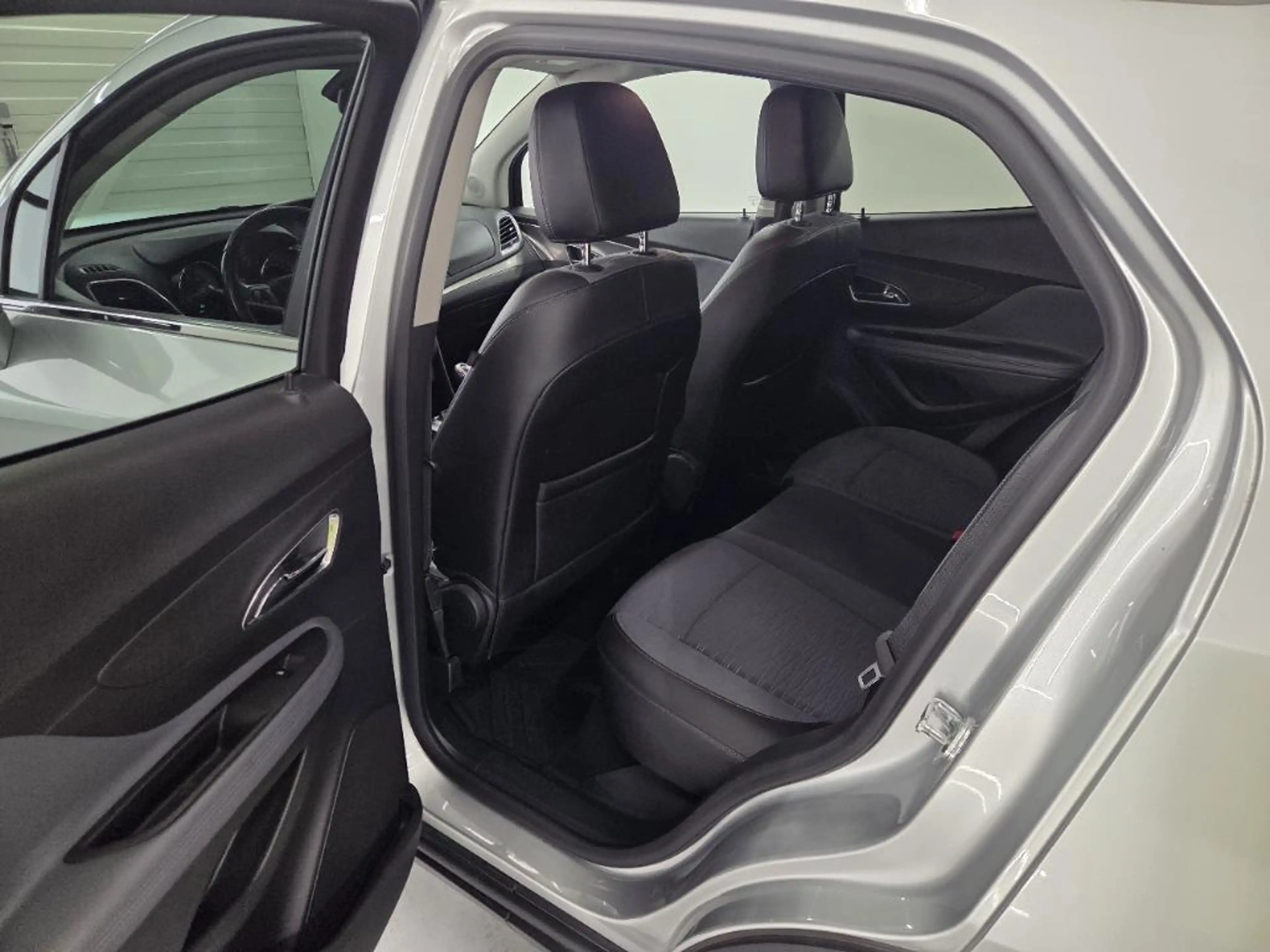 Opel Mokka 1.4 T Cosmo|AUT|CARPLAY|XENON|CAMERA|NAVI| — photo 8