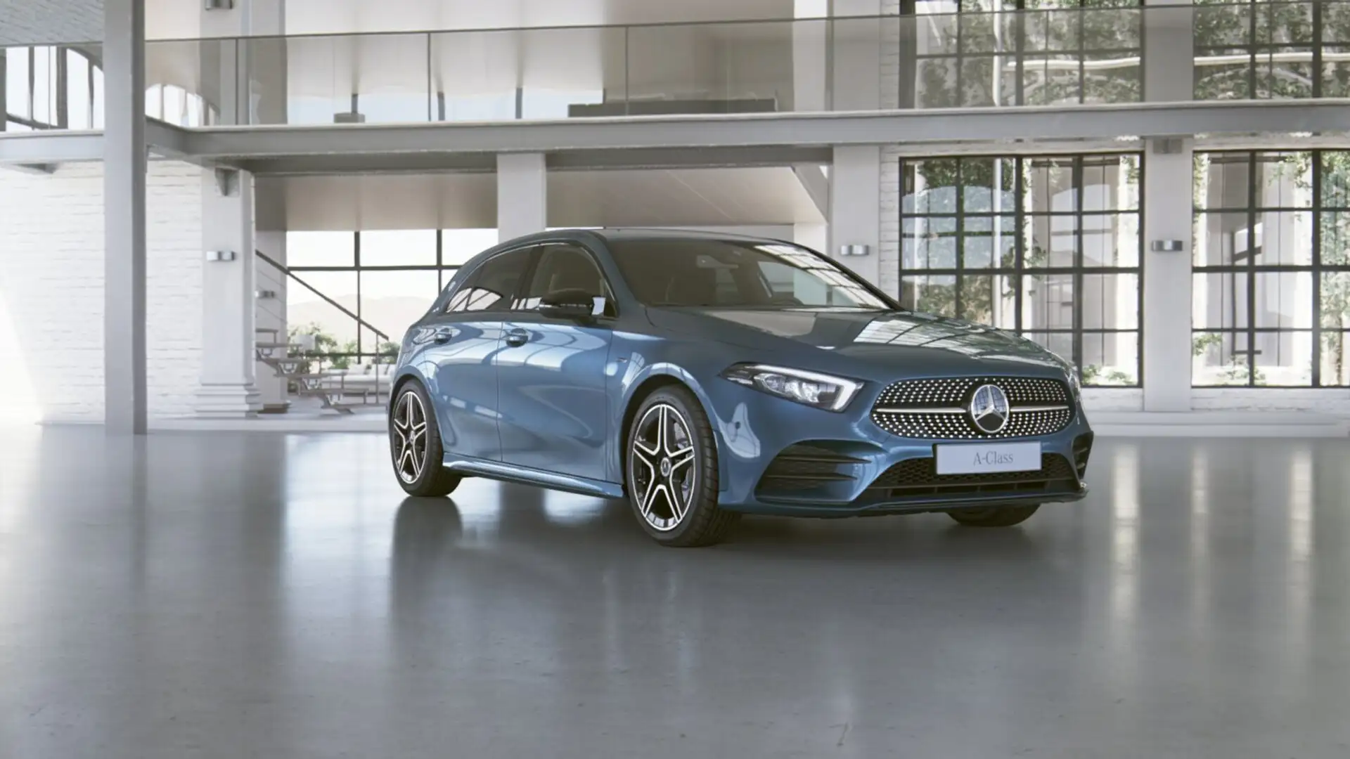 Mercedes-Benz A 250 A 250 e AMG+NIGHT+AHK+KAMERA+AMBI+SOUND+TWA+SHZ Blau - 2