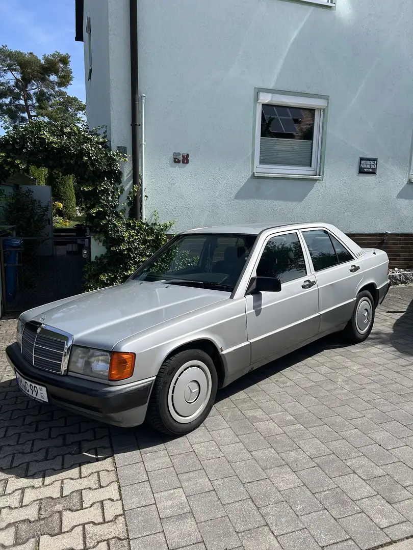 Mercedes-Benz 190 E 1.8 - 2