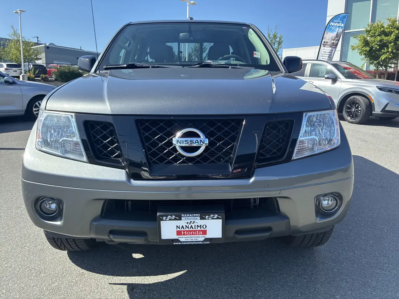 Nissan Frontier снимка Nissan Frontier