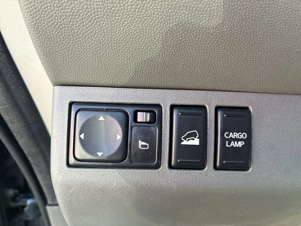 Nissan Frontier снимка Nissan Frontier
