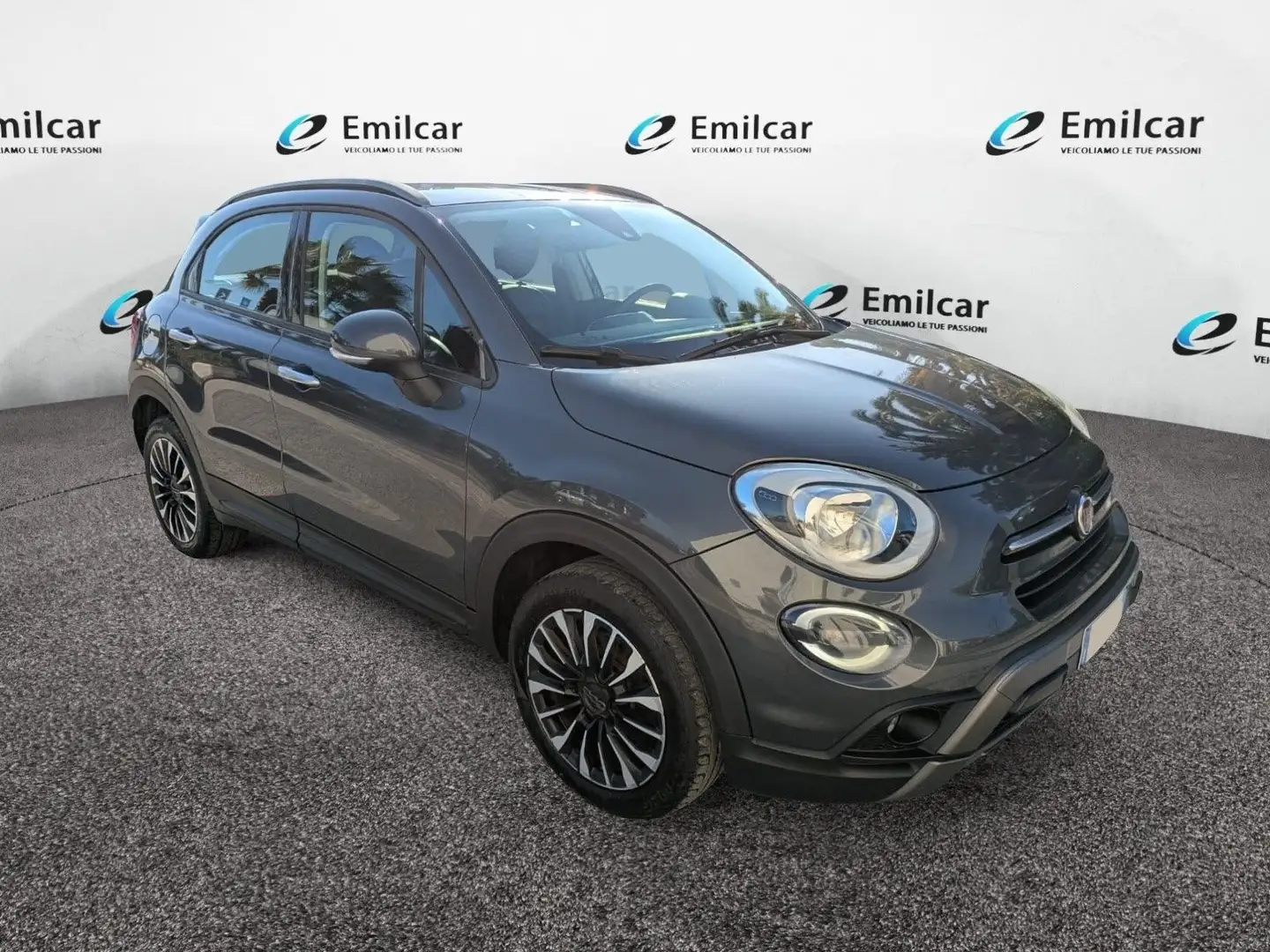 Fiat 500X X 1.3 T4 Cross Grau - 2