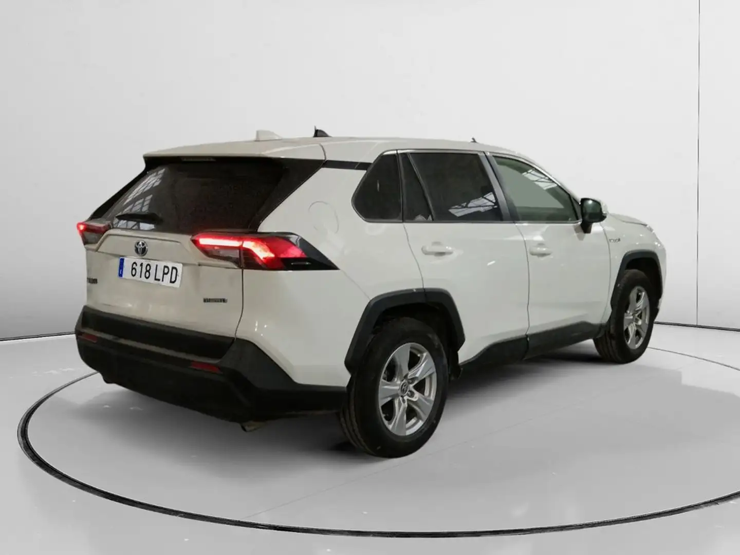 Toyota RAV 4 Business Weiß - 2