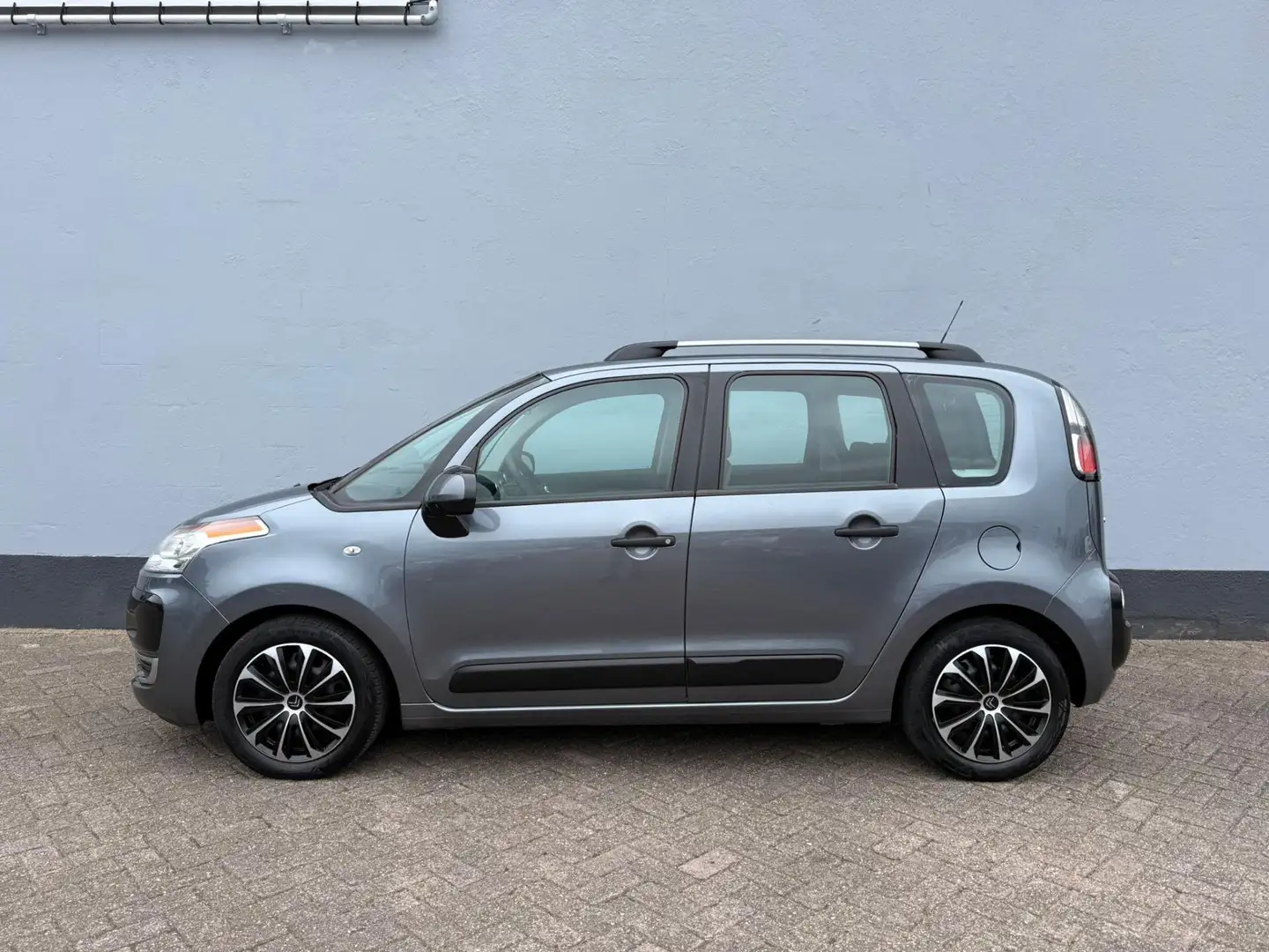 Citroen C3 Picasso 1.6 VTi Aura - Navigatie - Trekhaak Gris - 2
