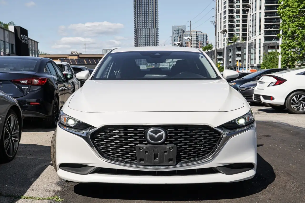Mazda 3 photo Mazda 3