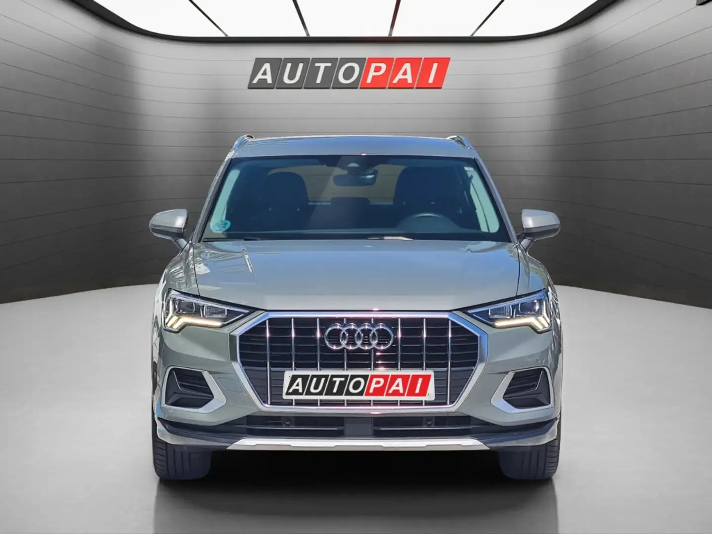 Audi Q3 35 TDI Advanced S tronic 110kW Gris - 2