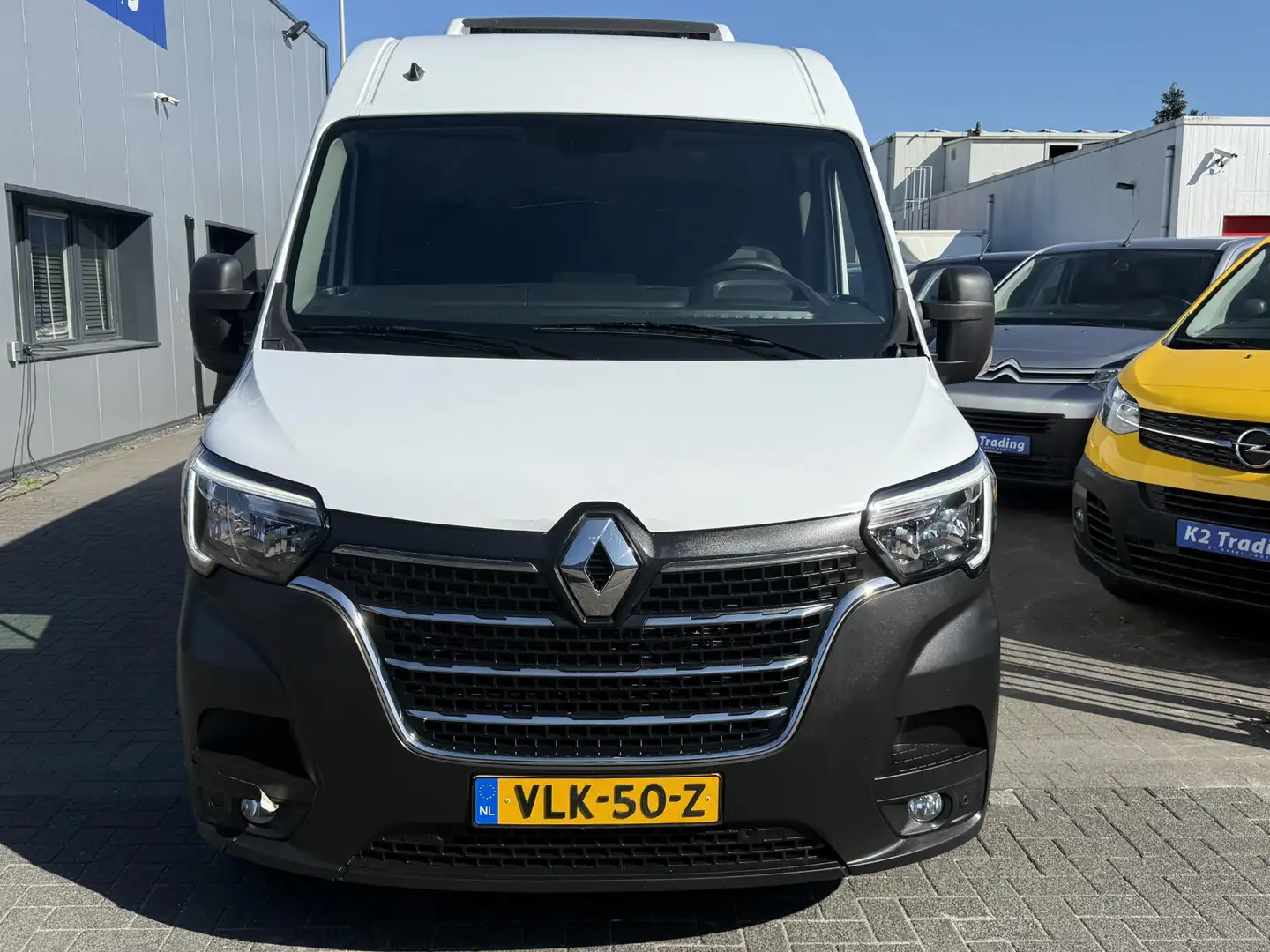 Renault Master T35 2.3 dCi 150 L3H2 KOEL EN VRIESWAGEN -20 Wit - 2
