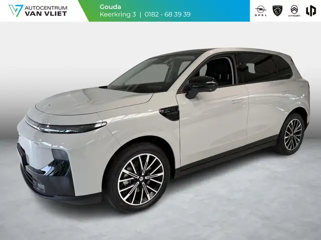 Leapmotor B10