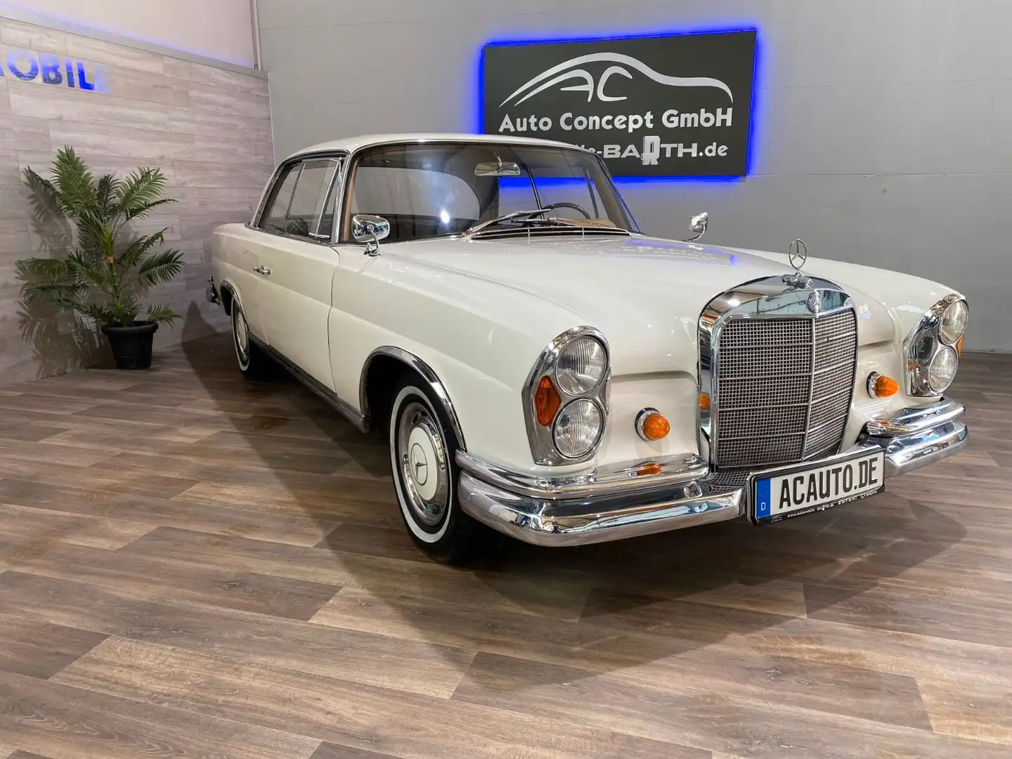 Mercedes-Benz 220 SEB Coupe OLDTIMER Béžová - 2