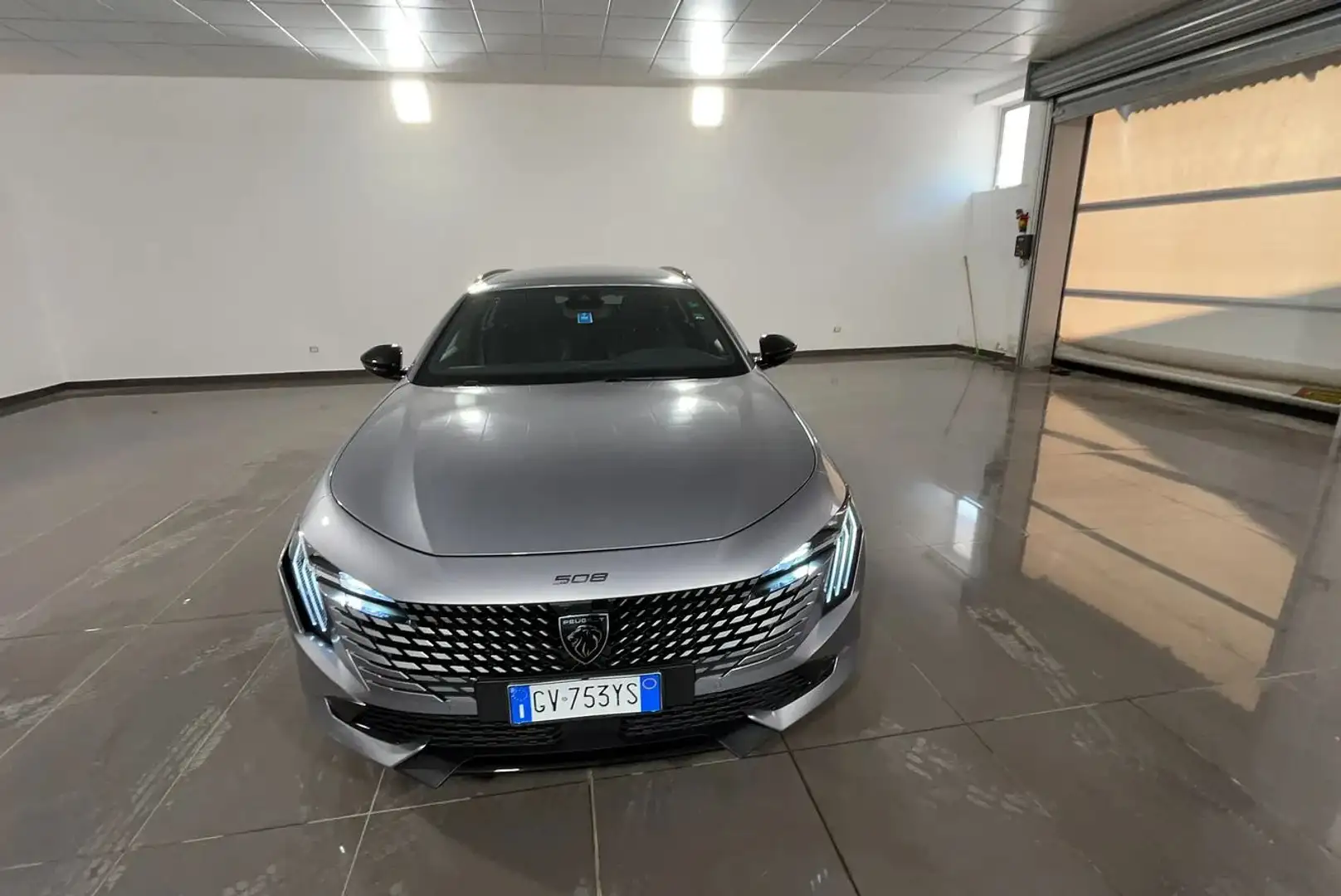 Peugeot 508 508 SW 1.5 bluehdi GT s&s 130cv eat8 Grijs - 2