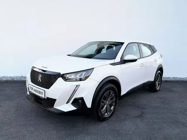 Peugeot 2008 PureTech 130 S&S Active Pack 6-Gang-Manuell