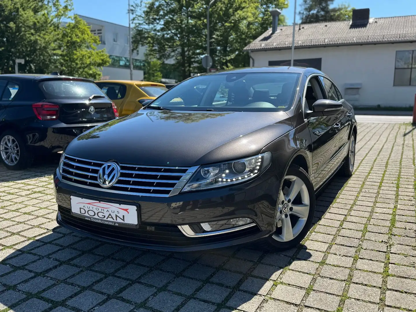 Volkswagen CC Basis BMT*Kamera*Klimaaut.*Navi*Chrono* Noir - 1