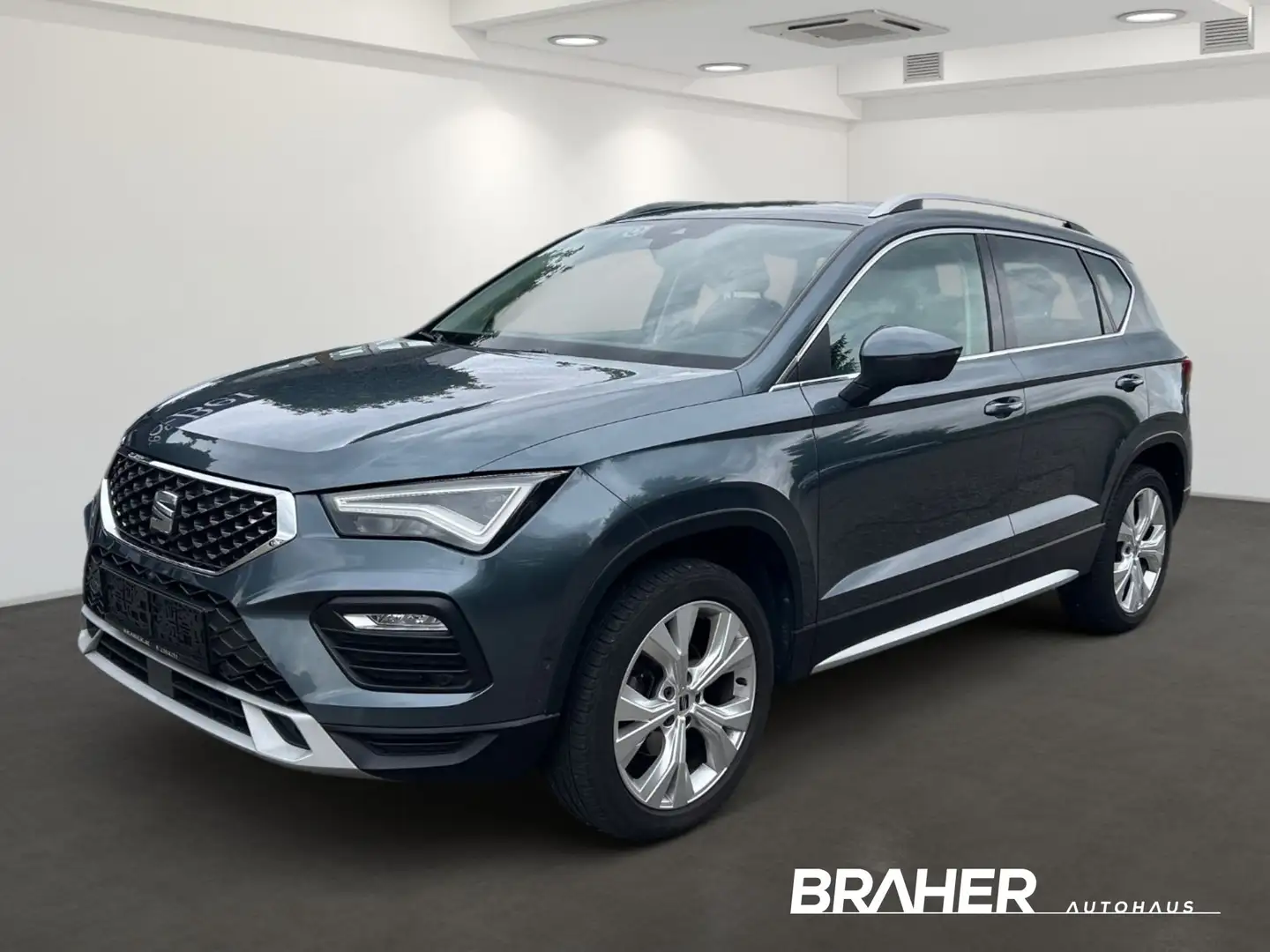 SEAT Ateca 15 TSI ACT Xperience FAP Ambi DAB AUT Grau - 1