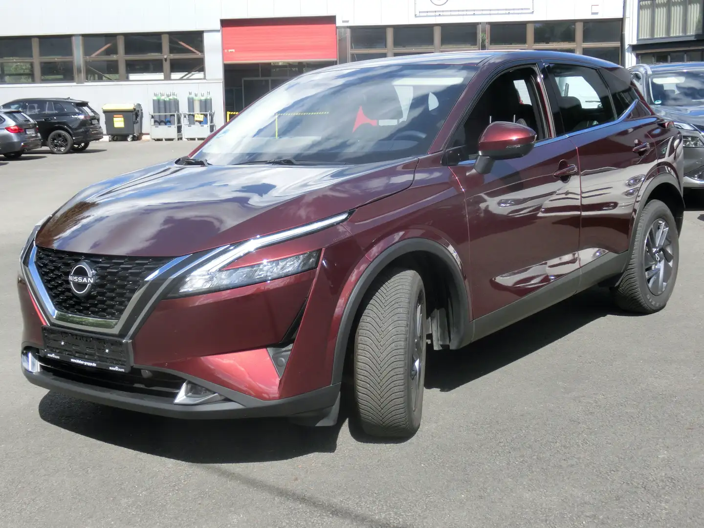 Nissan Qashqai 1.3 Hybrid autom/ Connect Navigation 360 Kamera Rot - 2