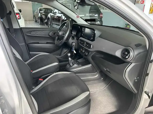 Hyundai I10 view 16