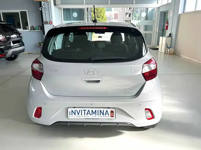 Hyundai I10 view 5