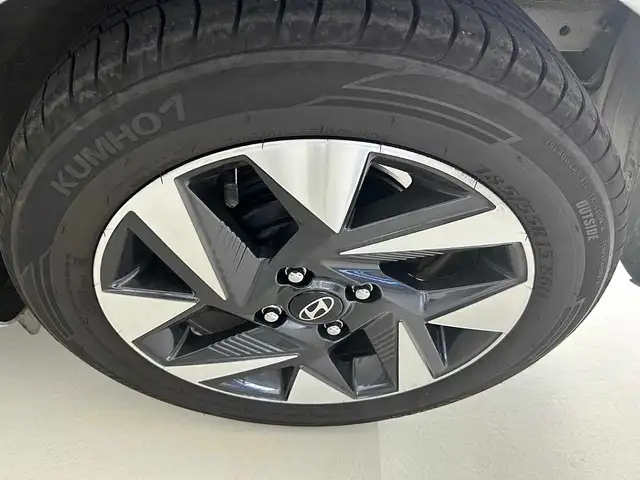 Hyundai I10 view 27