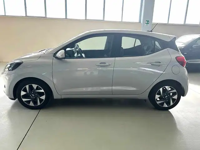 Hyundai I10 view 23