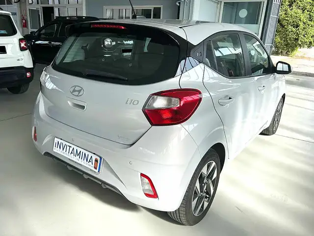 Hyundai I10 view 6