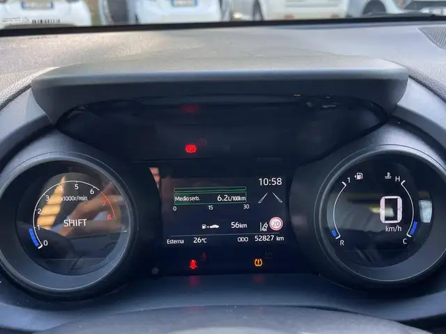 Toyota Yaris view 15
