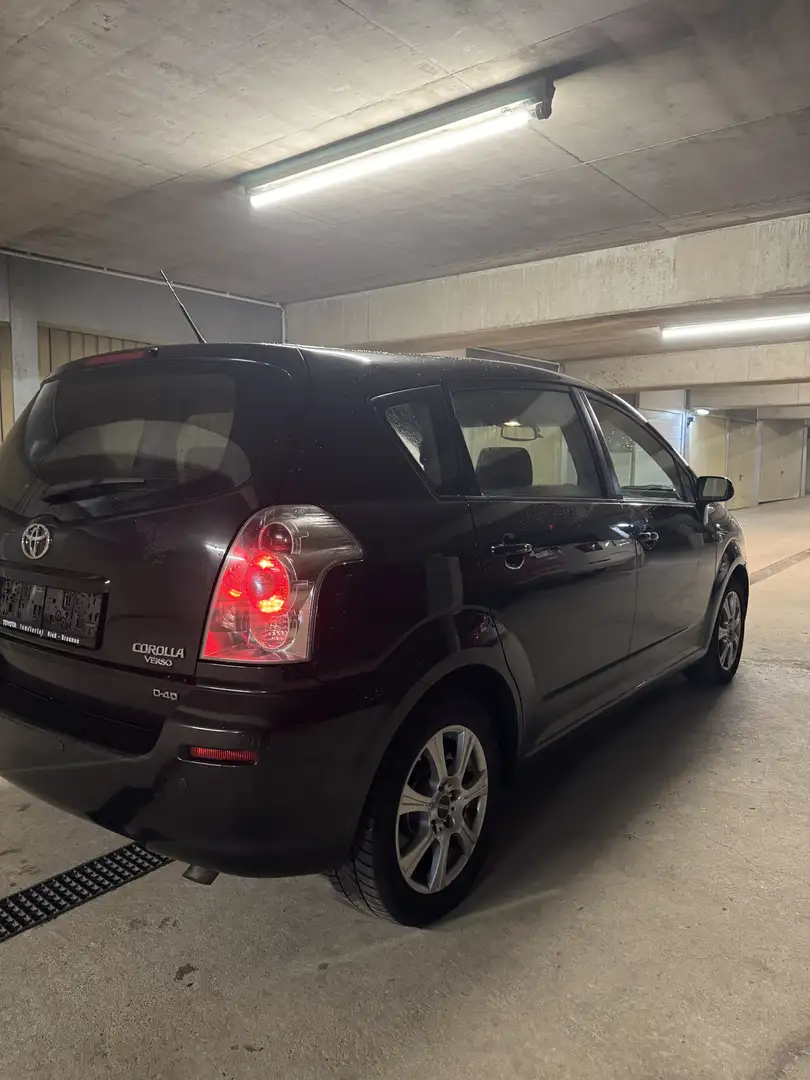 Toyota Corolla Verso 2.2 D-4D *7 Sitzer* - 1