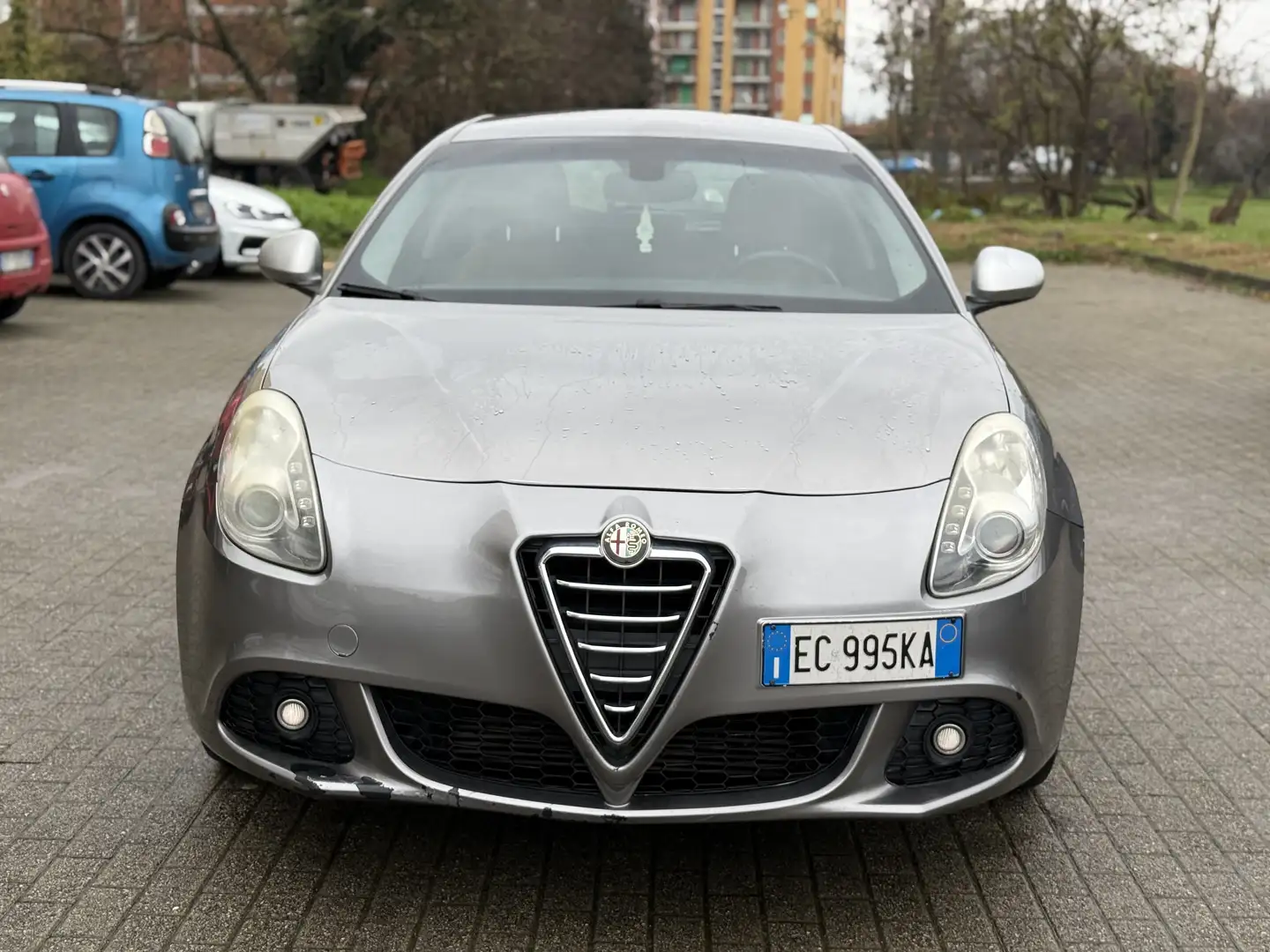 Alfa Romeo Giulietta Giulietta III 2010 1.4 t. m.air Distinctive 170cv Euro 5 - 2