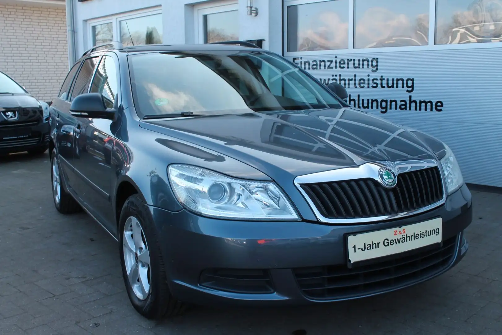 Skoda Octavia 1.4 TSI Ambiente *TÜV_NEU* Grau - 1