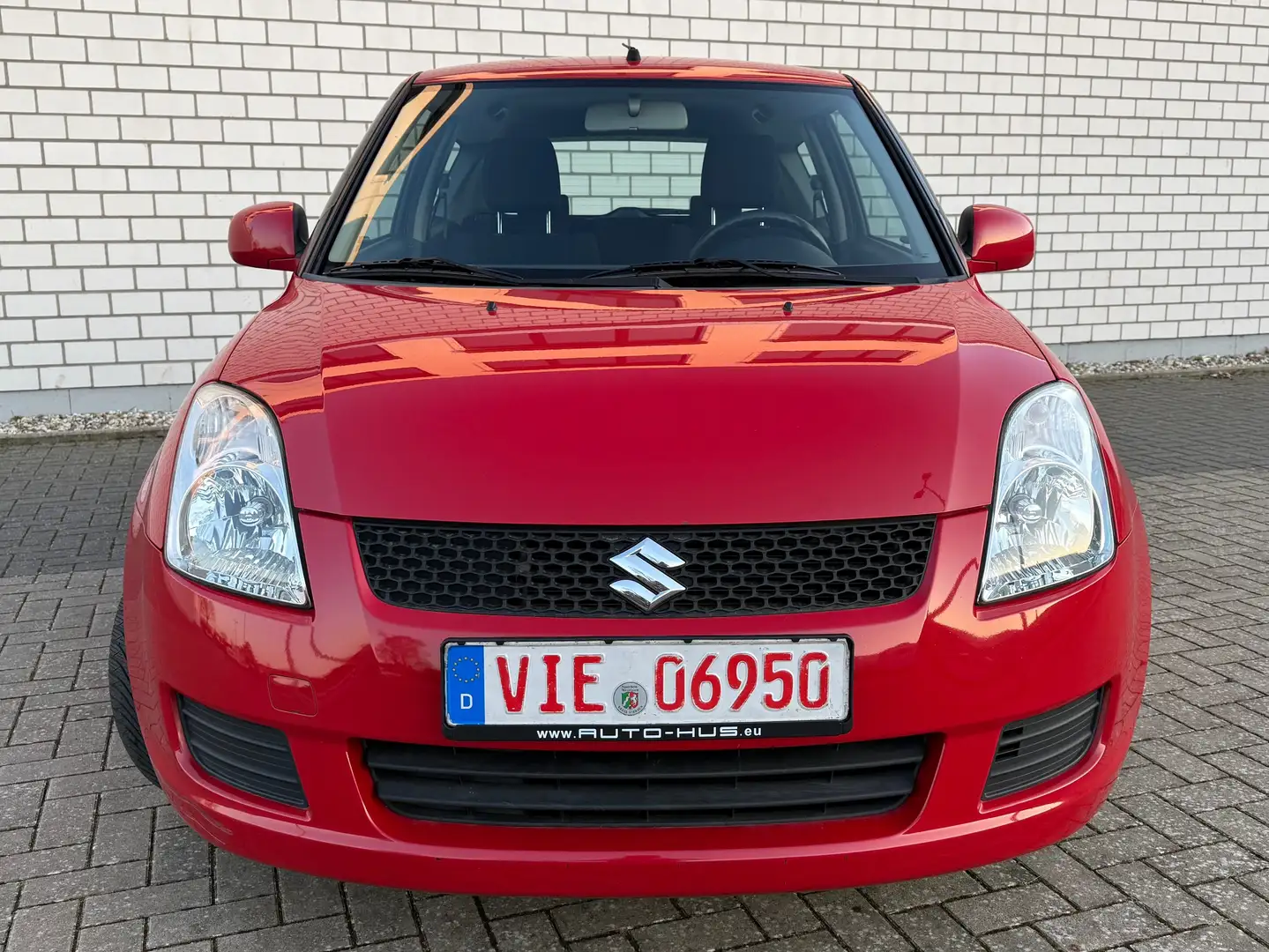 Suzuki Swift 1.3 Klimaanlage, E-Fenster, TÜV NEU! Roşu - 2