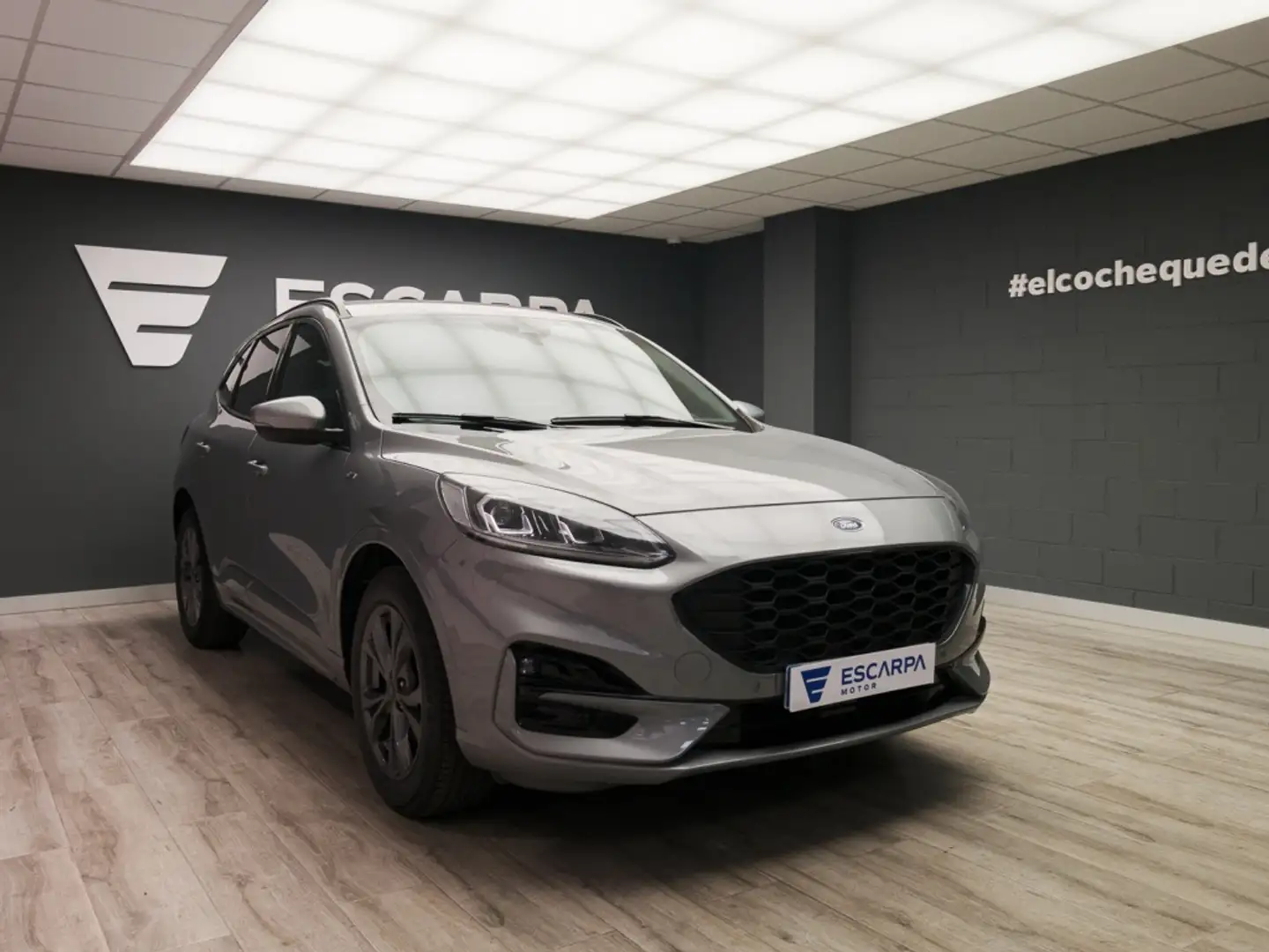 Ford Kuga 1.5 EcoBoost ST-Line FWD 150 Gris - 1