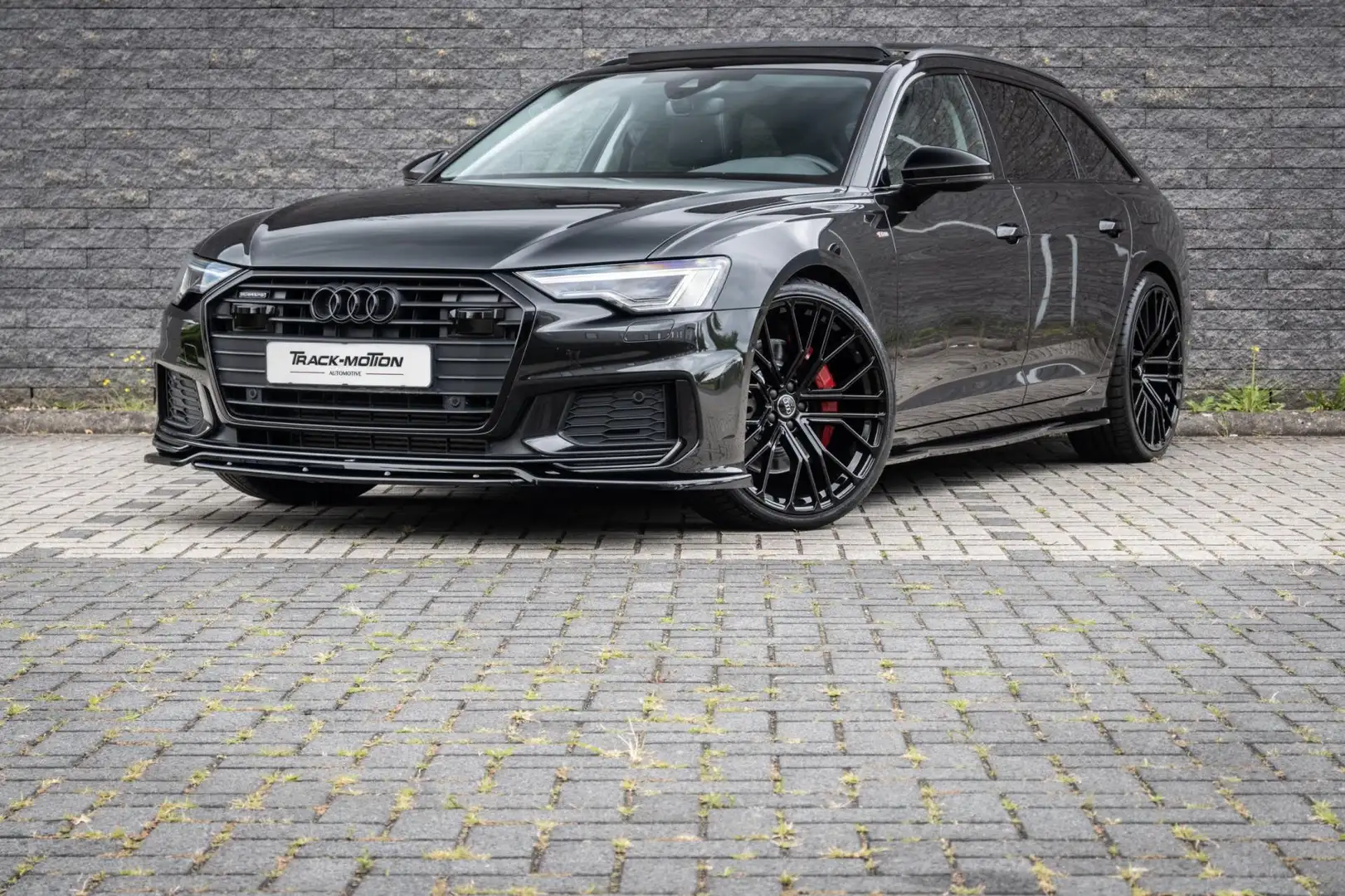 Audi A6 Avant 55 TFSI e quattro Competition panoramadak Grijs - 2
