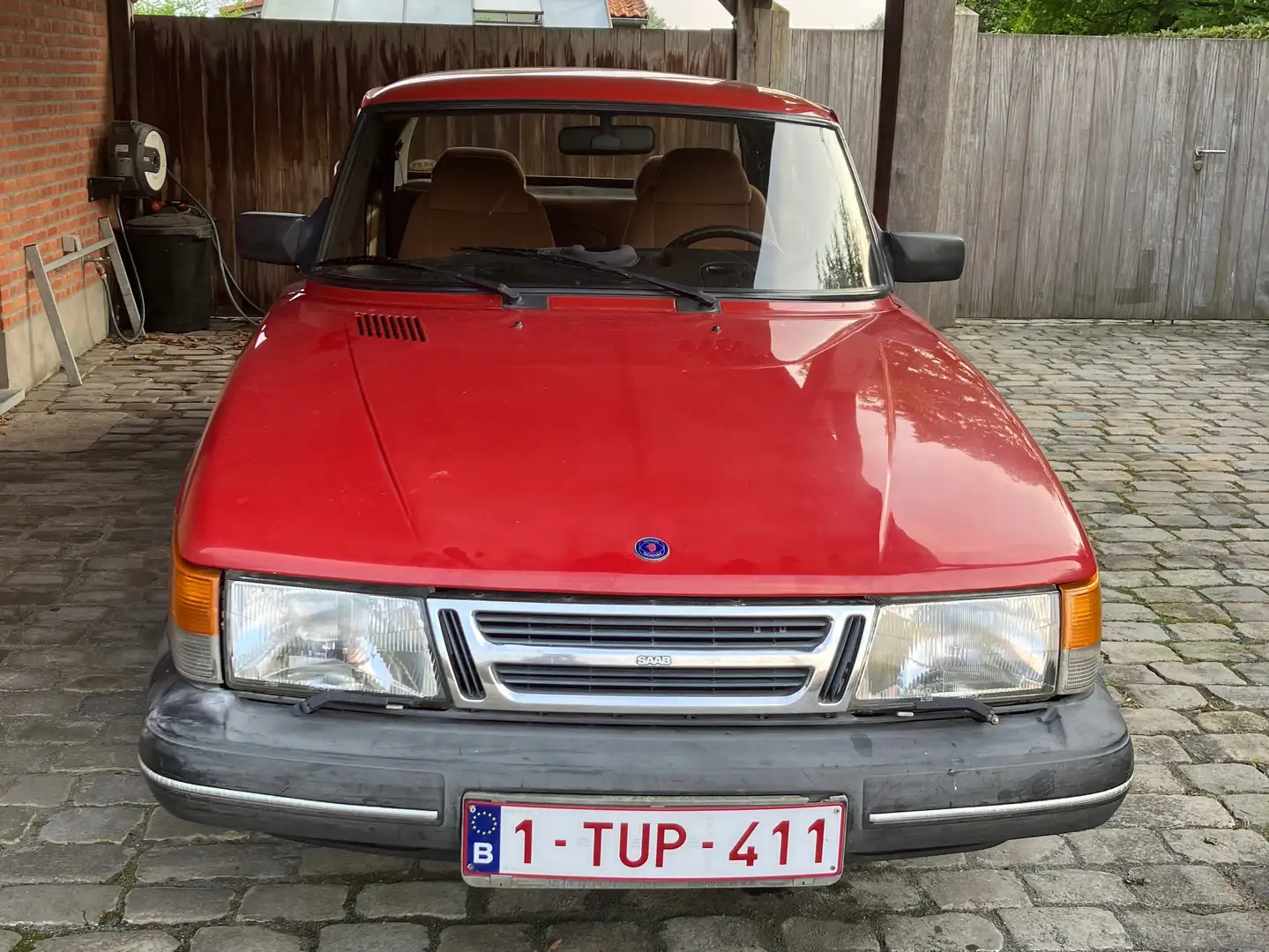 Saab 900 900 i 16 crvena - 1