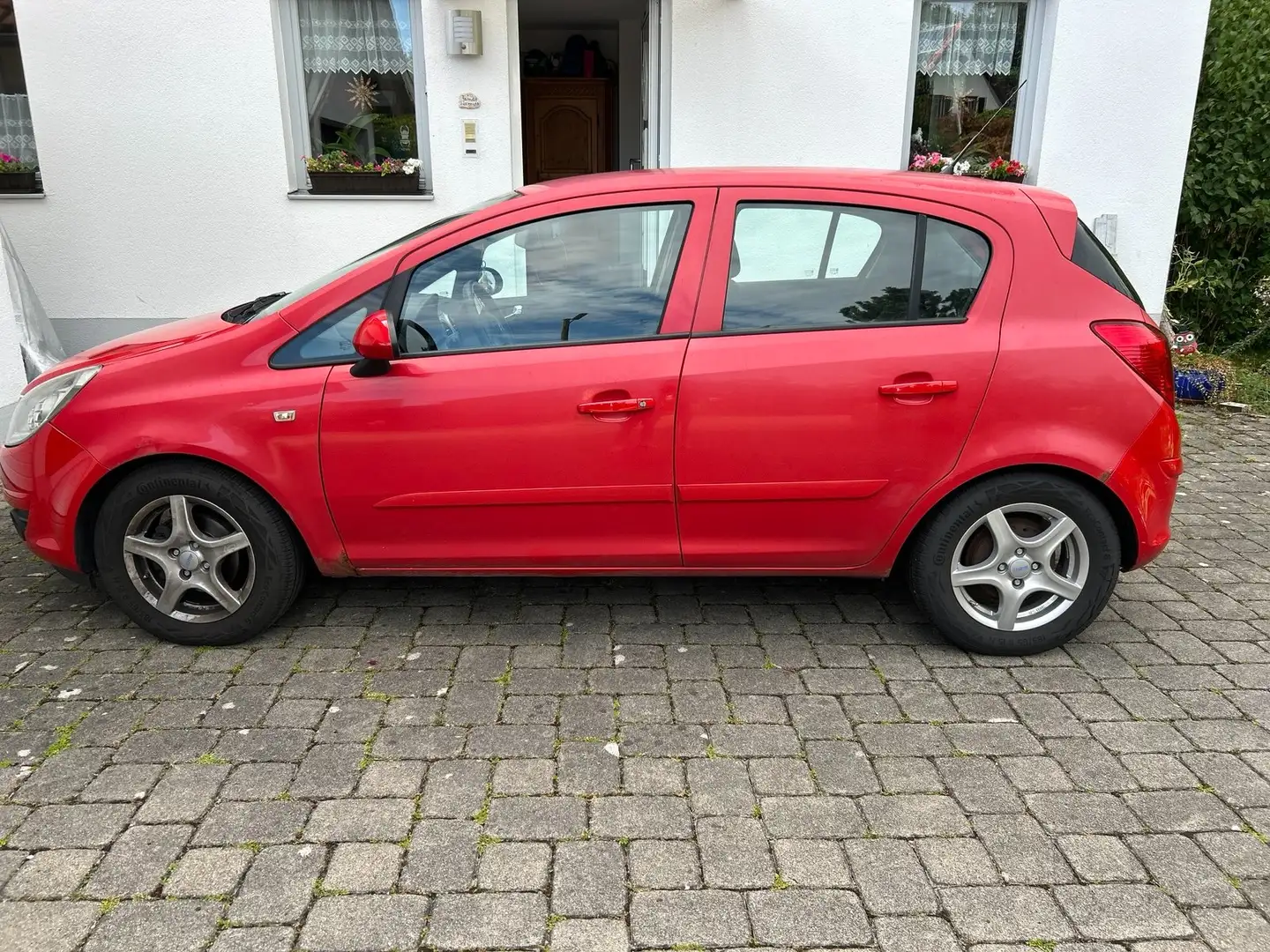 Opel Corsa Corsa 1.2 16V Edition Rot - 2