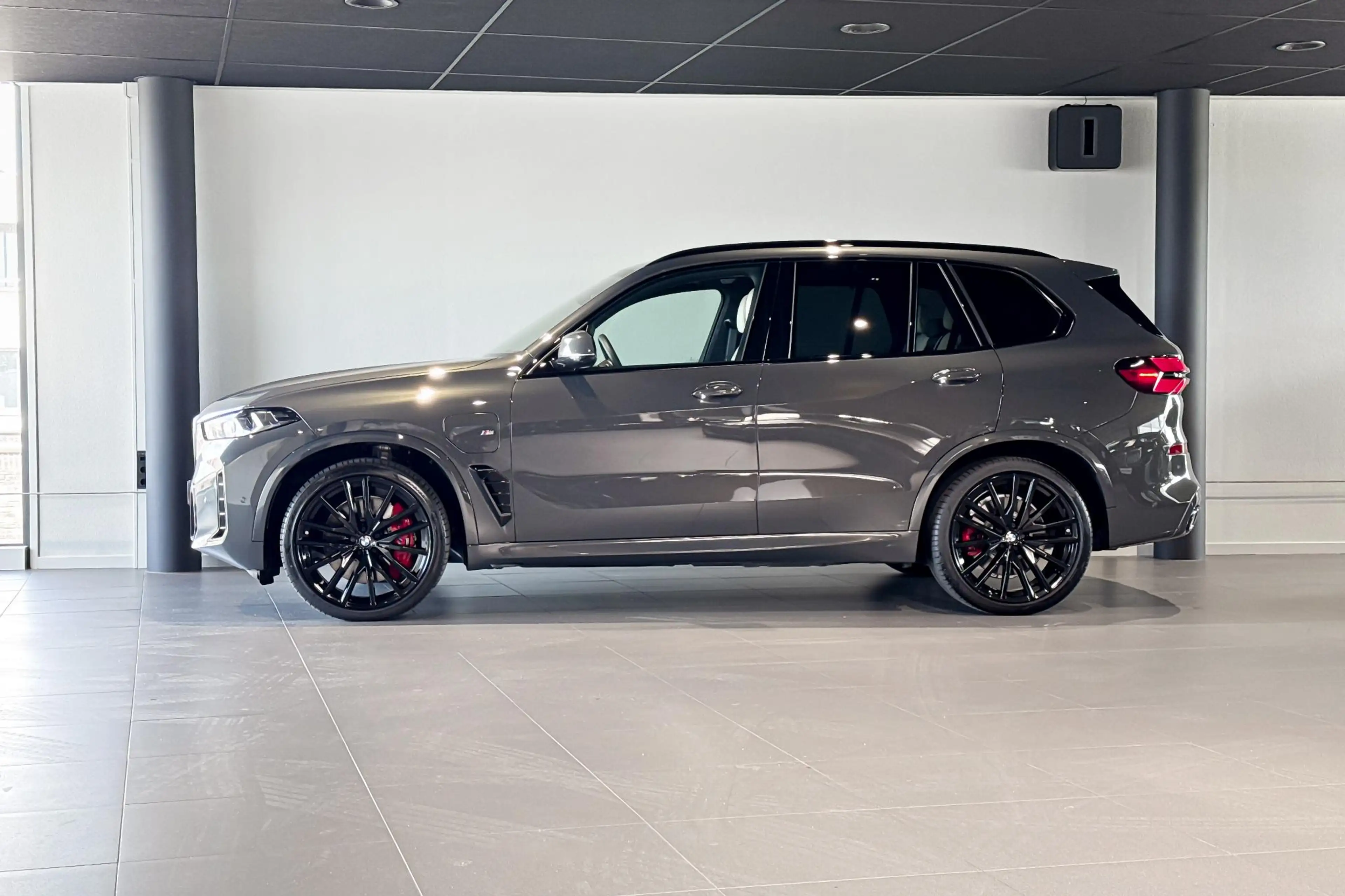 BMW X5 xDrive50e | M Sport Pro | Glazen Panoramadak | Sto — photo 2