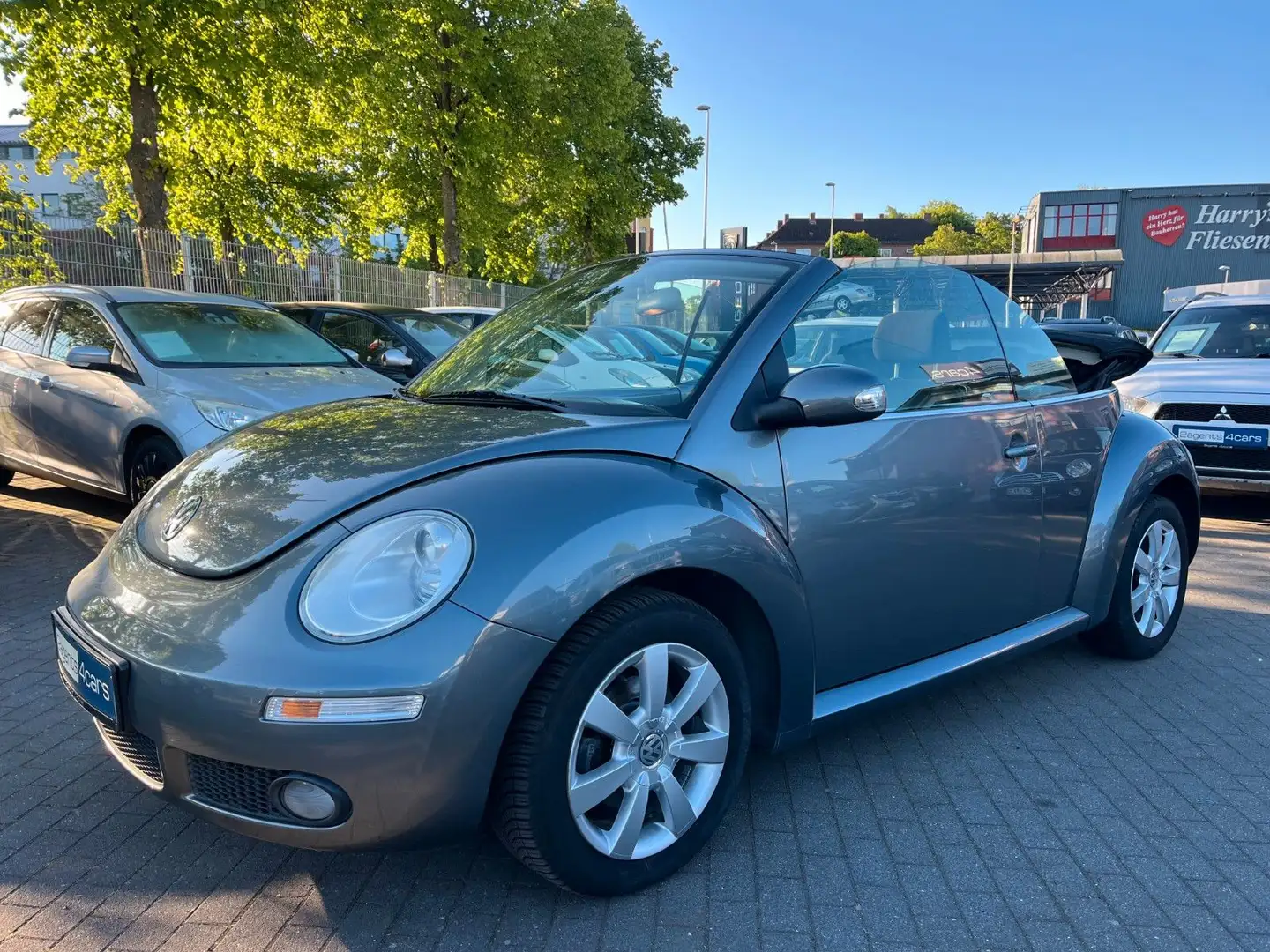 Volkswagen New Beetle Cabriolet 1.6°Garantie°SitzHZG°Klima° Gris - 1