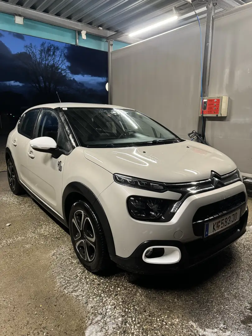 Citroen C3 PureTech 83 S&S 5-Gang-Manuell You - 1