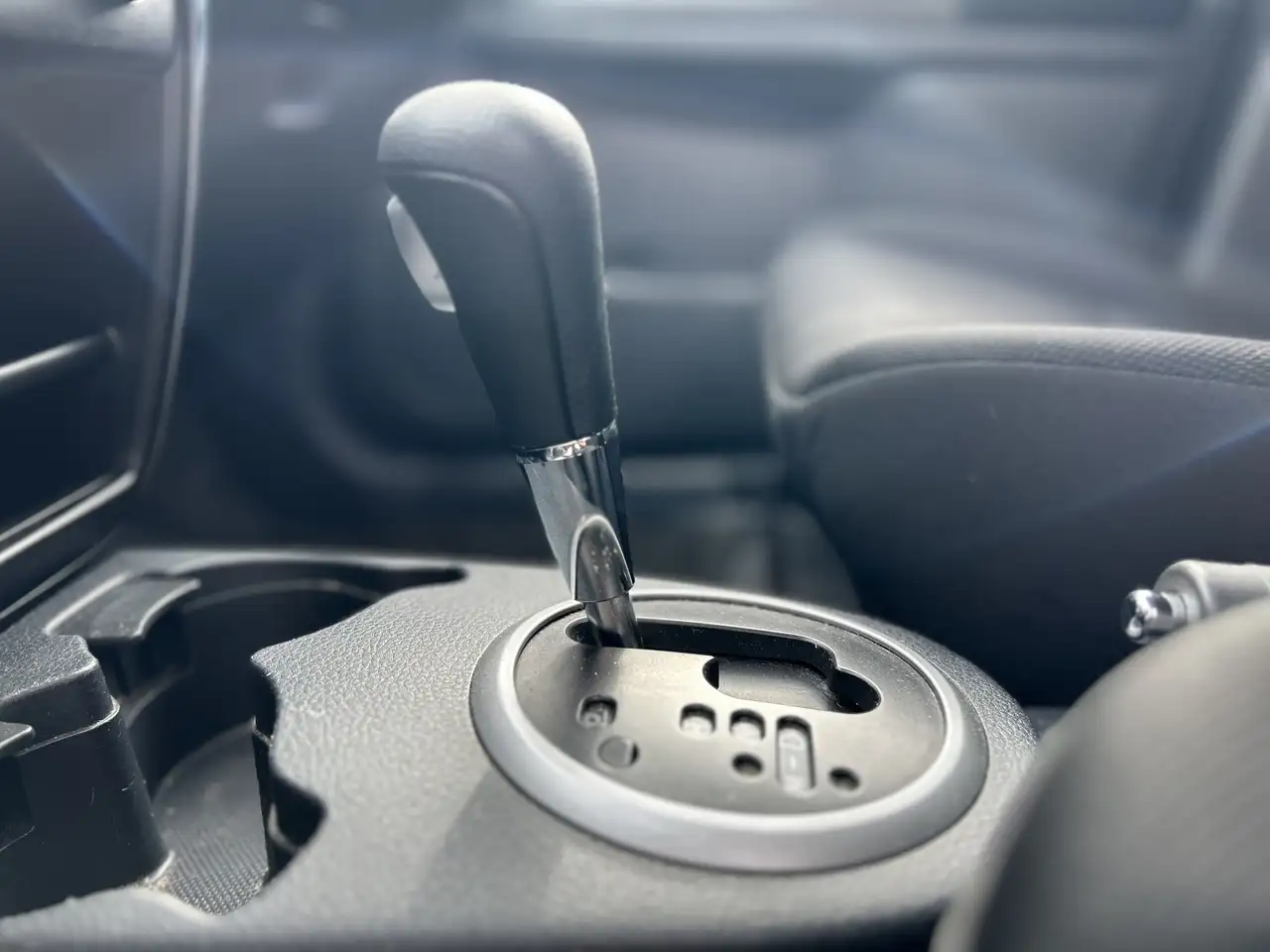 Suzuki SX4 снимка Suzuki SX4