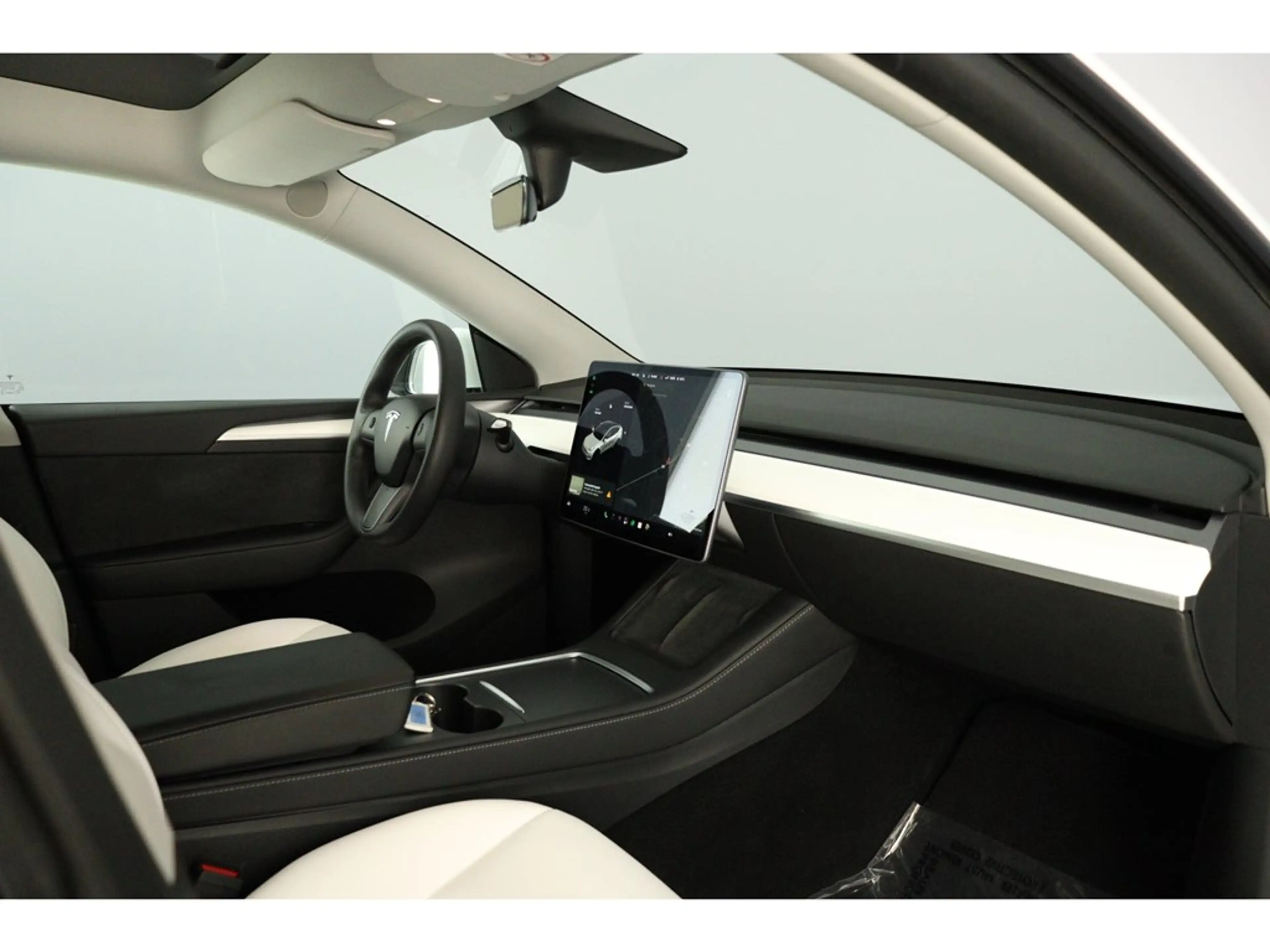 Tesla Model Y Long Range Dual Motor 476Ppk Enhanced Auto Pilot — photo 10