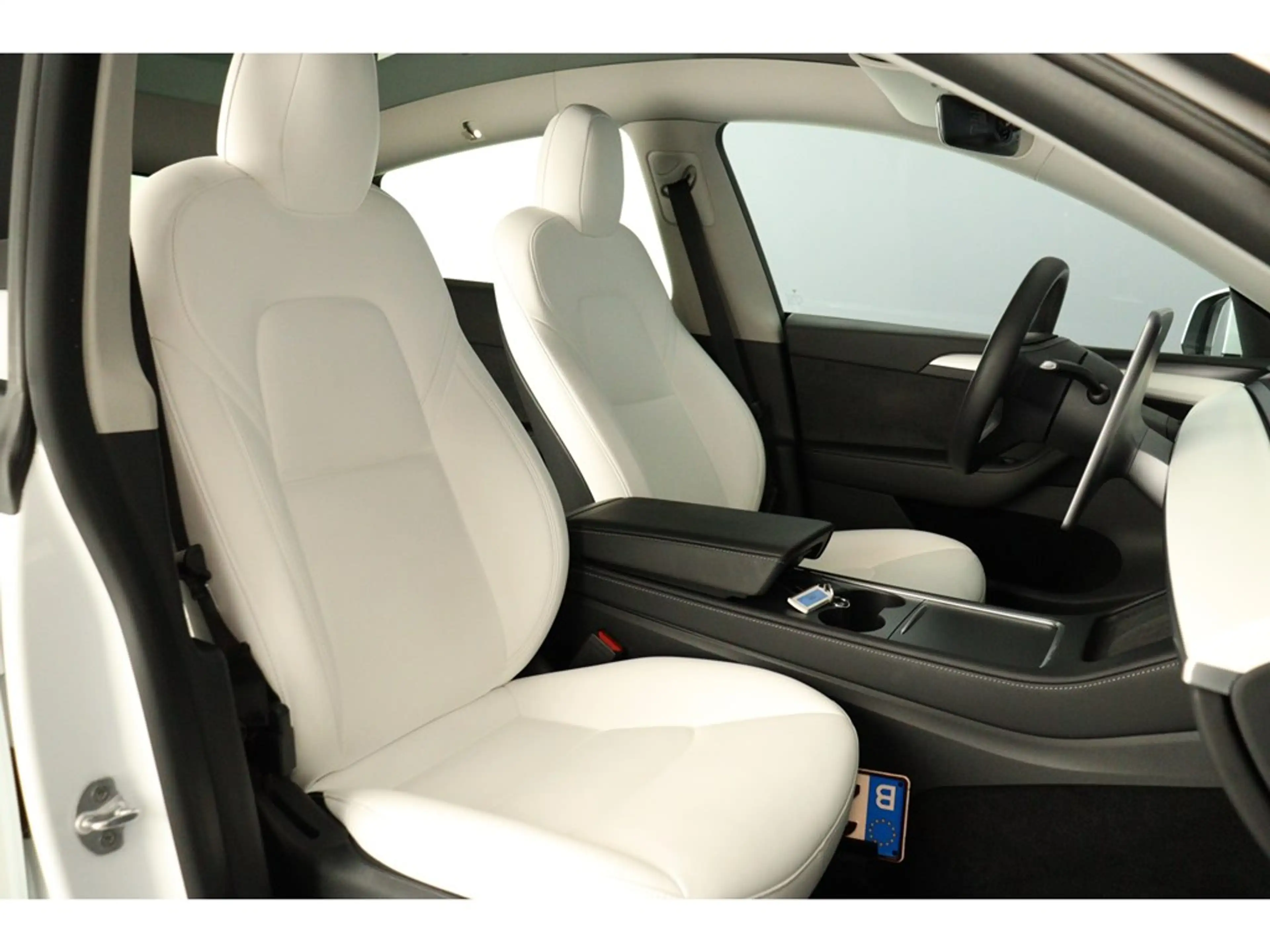 Tesla Model Y Long Range Dual Motor 476Ppk Enhanced Auto Pilot — photo 11