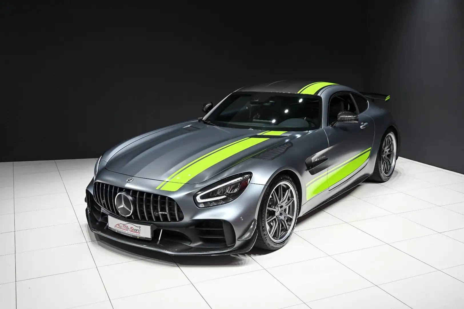 Mercedes-Benz AMG GT AMG GT-R Pro *Track Pack*Keramik*ParkPaket* Grau - 1