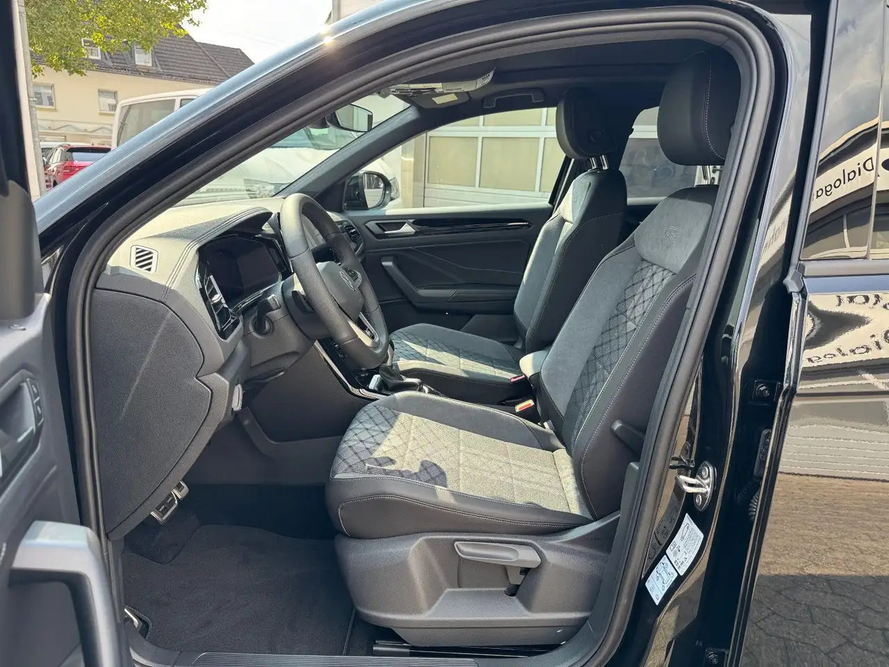 Volkswagen T-Roc, фото 8