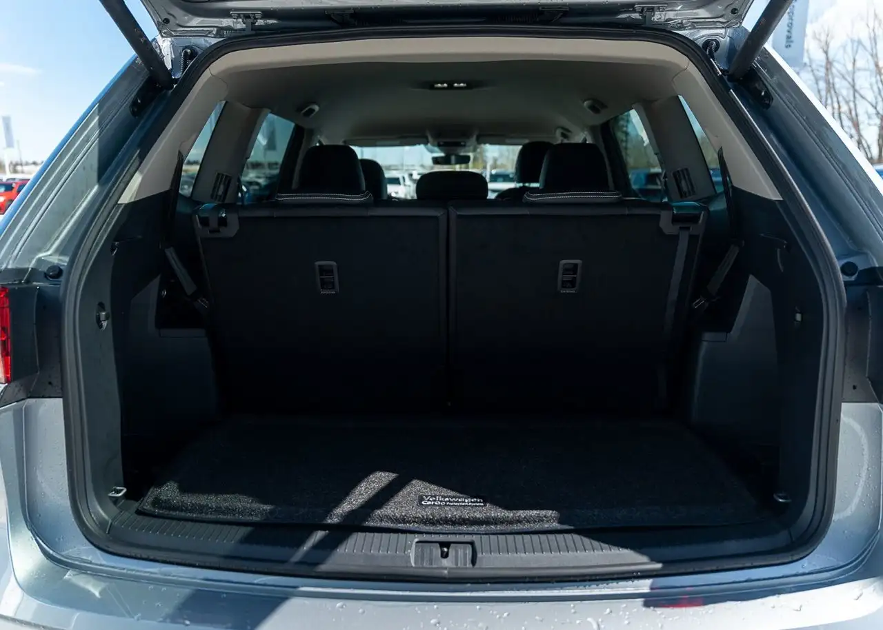 Volkswagen Atlas снимка Volkswagen Atlas