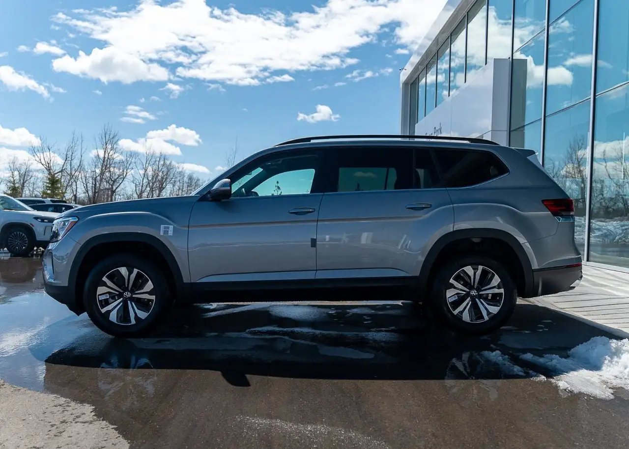 Volkswagen Atlas снимка Volkswagen Atlas